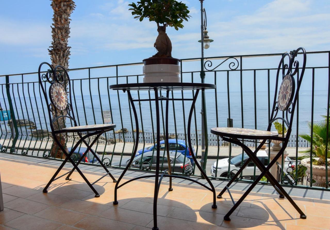 Apartmán Sun Sea House Taormina Giardini Naxos Exteriér fotografie